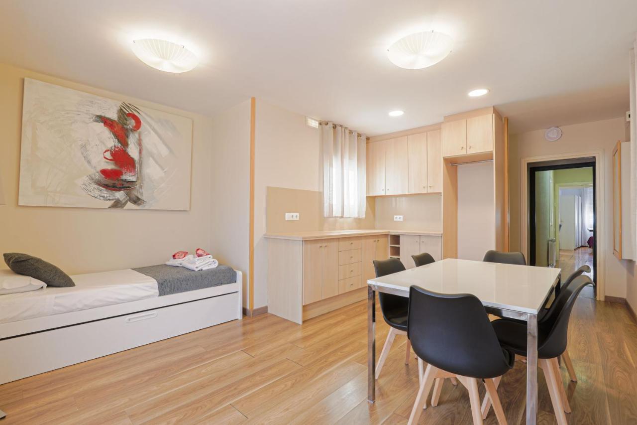 Alcam Laforja Apartment Барселона Екстериор снимка