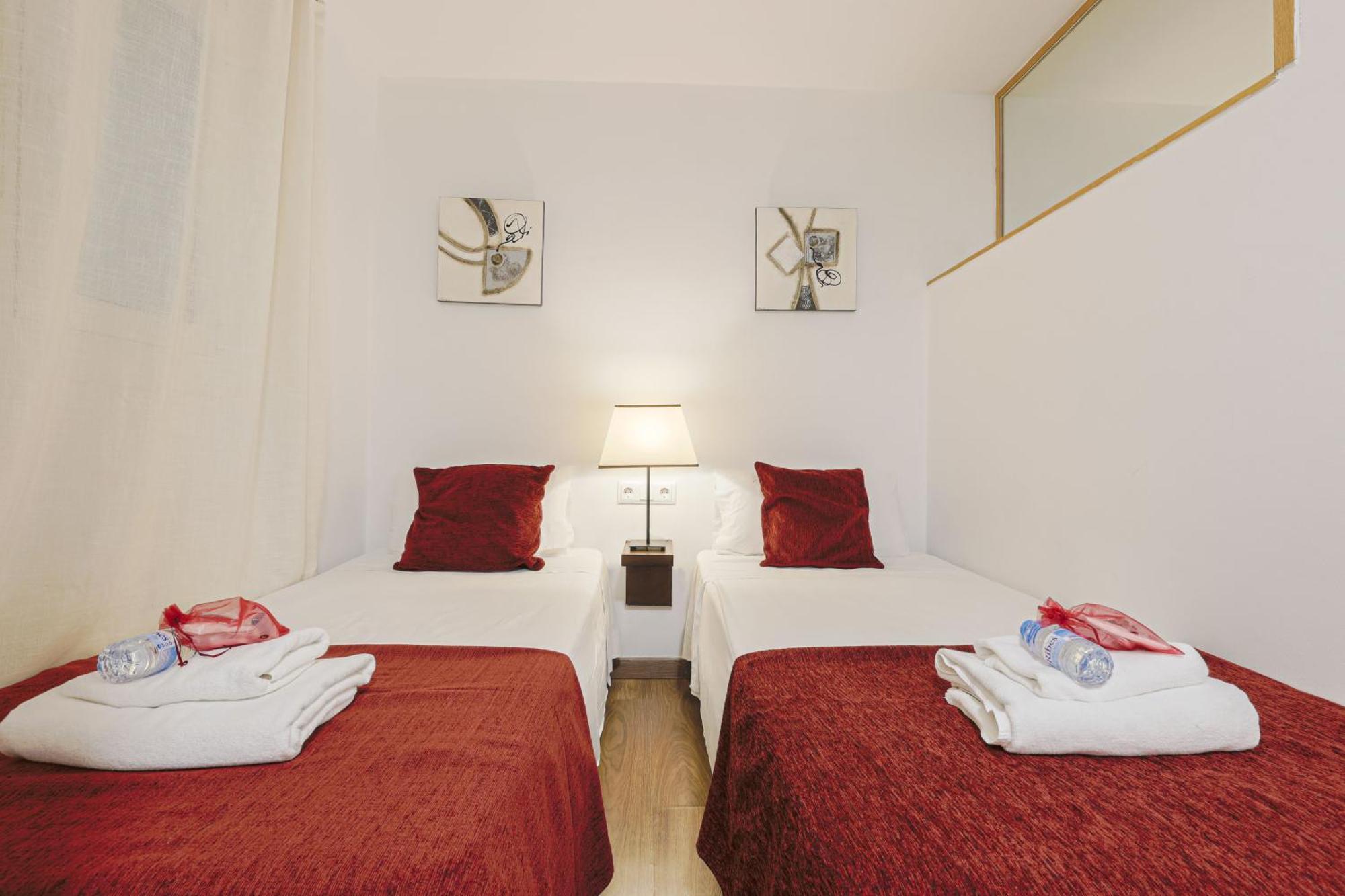 Alcam Laforja Apartment Барселона Екстериор снимка