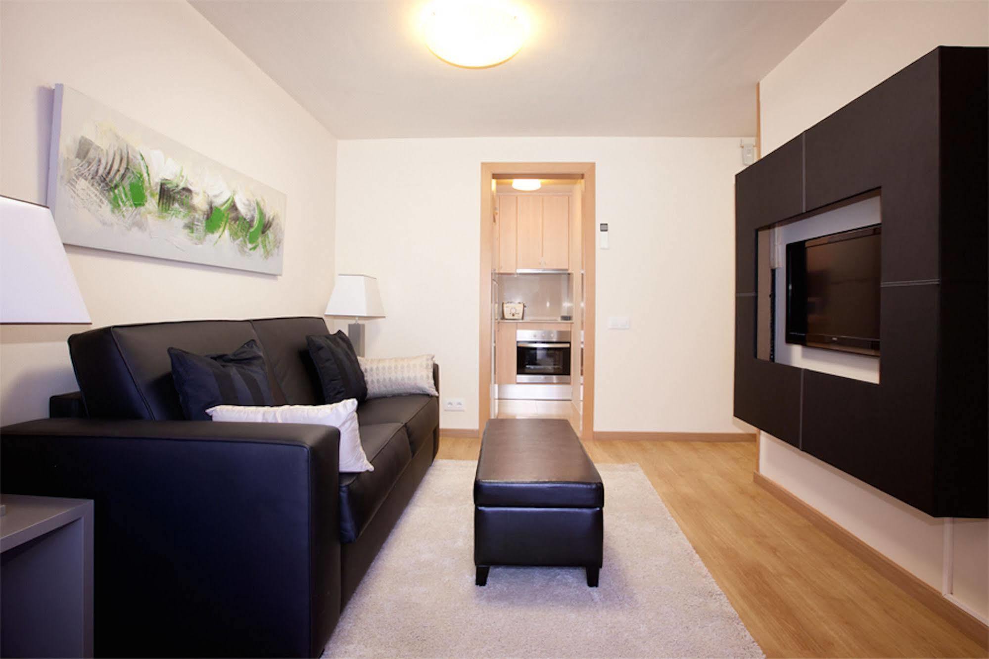 Alcam Laforja Apartment Барселона Екстериор снимка